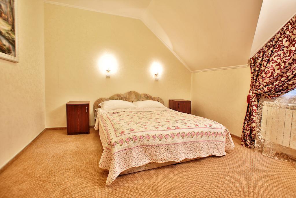 U Anity Hotel Oezjhorod Kamer foto